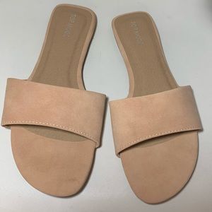 Top Moda Slip on single strap mule sandal